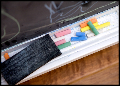 refrigerator-chalk-tray
