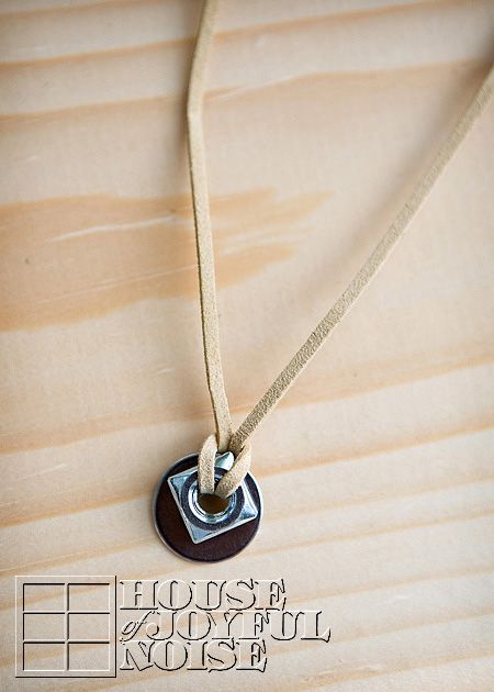 005_boys-hardware-necklace-accessories