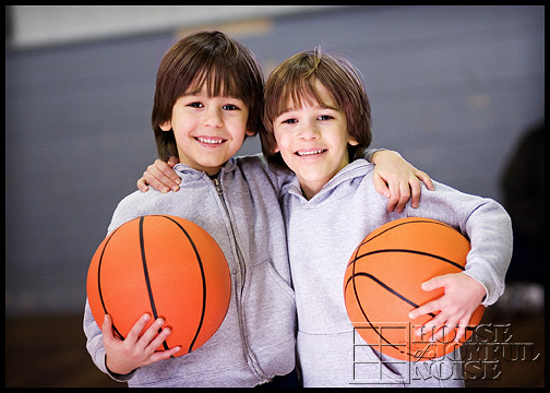 19_brothers-and-basketballs