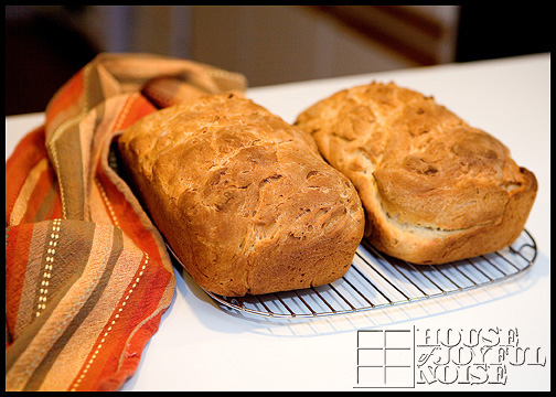 9_photos-of-making-homemade-bread