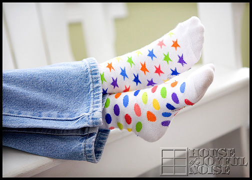 fun-mismatched-socks
