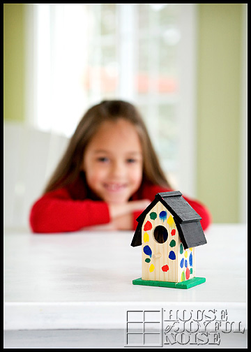 wooden-toys-birdhouse