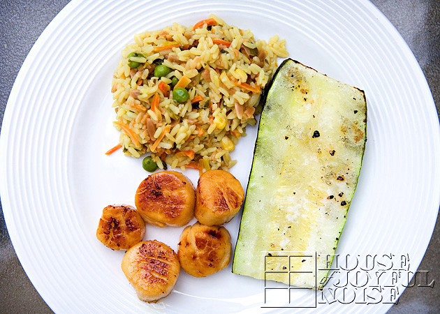 12_scallops-zucchini-rice-dinner