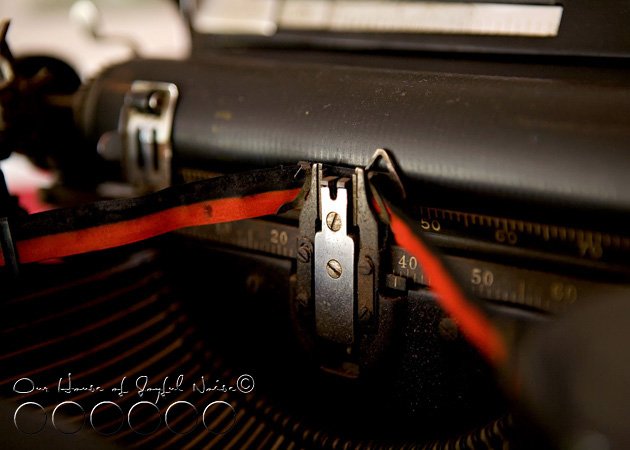 old-typewriter-2
