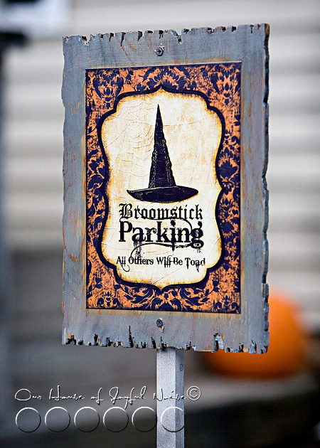 001_halloween-parking-sign