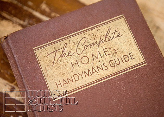 005_antique_handyman-book