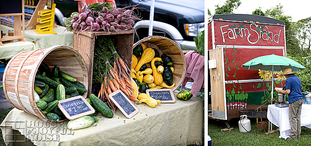 002_farm-stand-vegetables-baskets