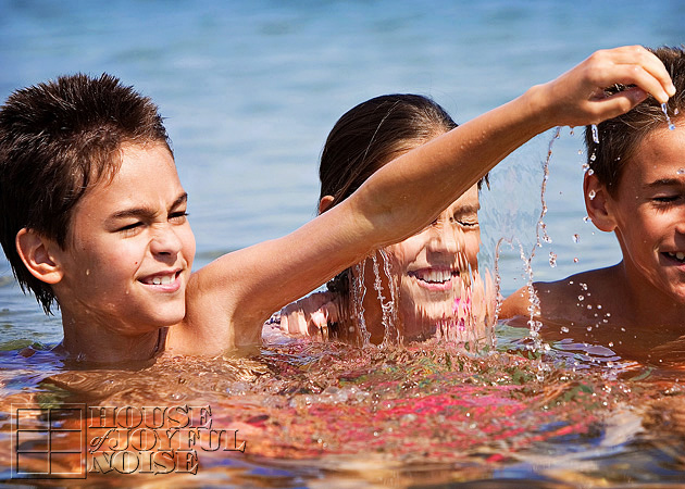 triplets-10th-birthday-beach-1