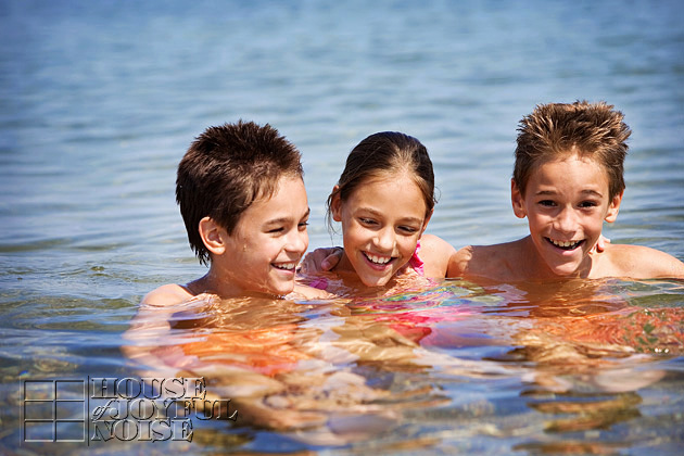 triplets-10th-birthday-beach