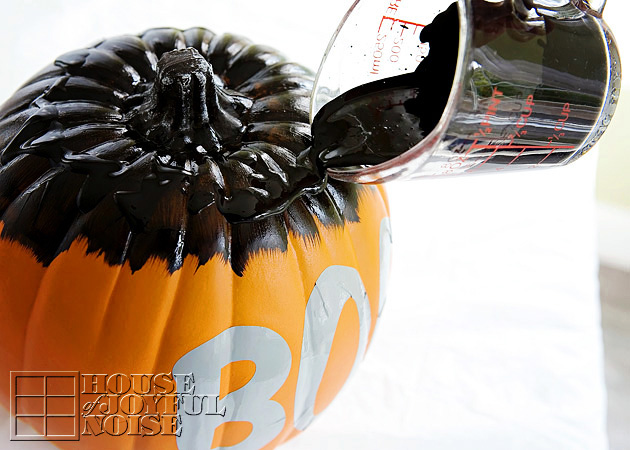 007_halloween-faux-painted-pumpkin-craft