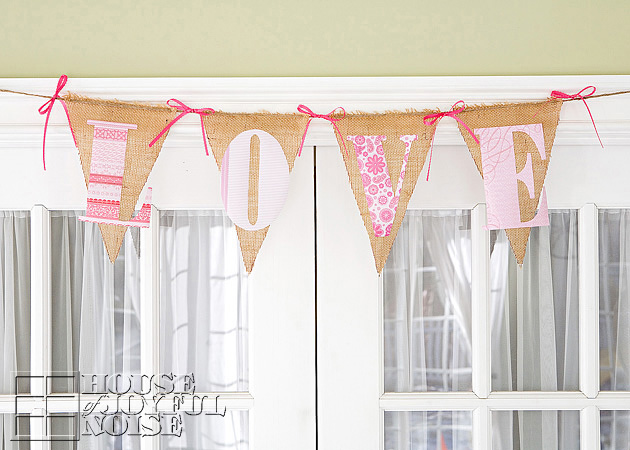 Love Pennant, Valentines Decor