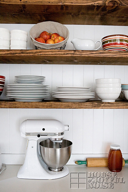 open farmhouse kitchen shelving